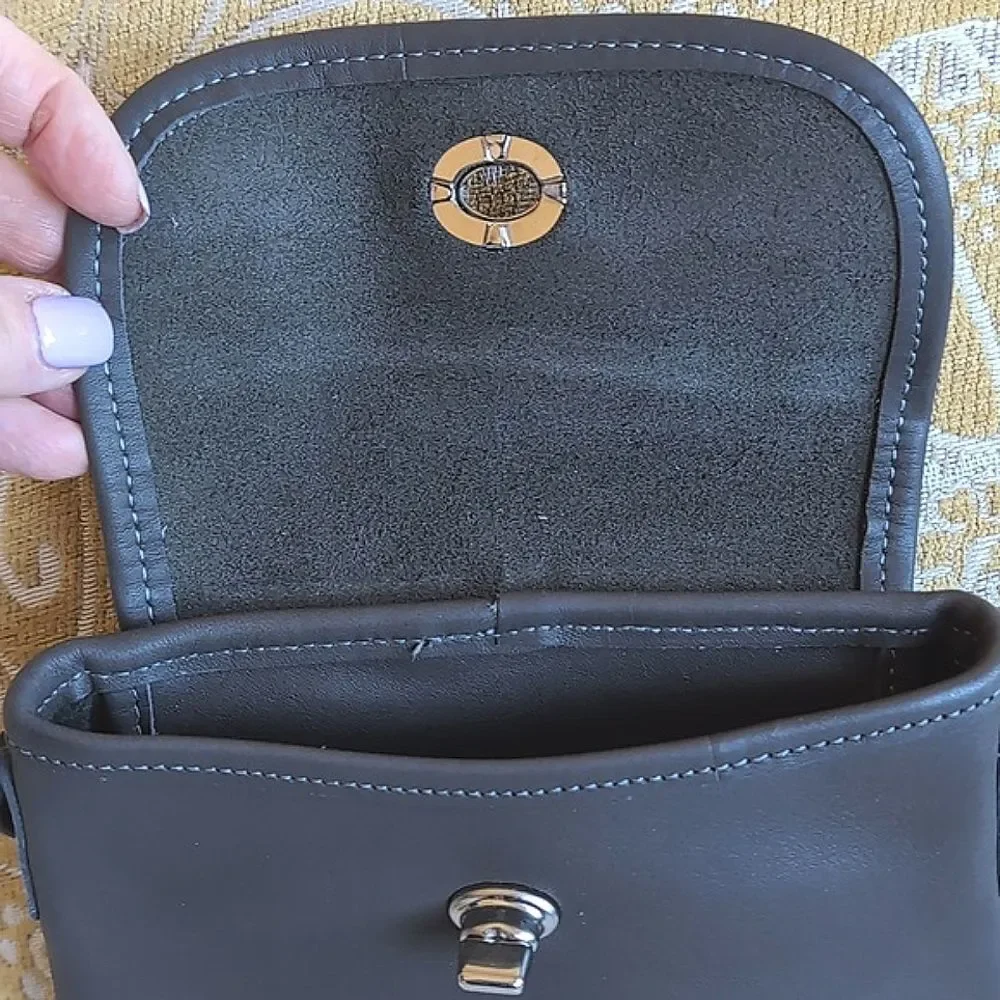 Rare -Vintage COACH Tango Flap Turn-Lock Dk Gray 🩶 Mini Crossbody Bag